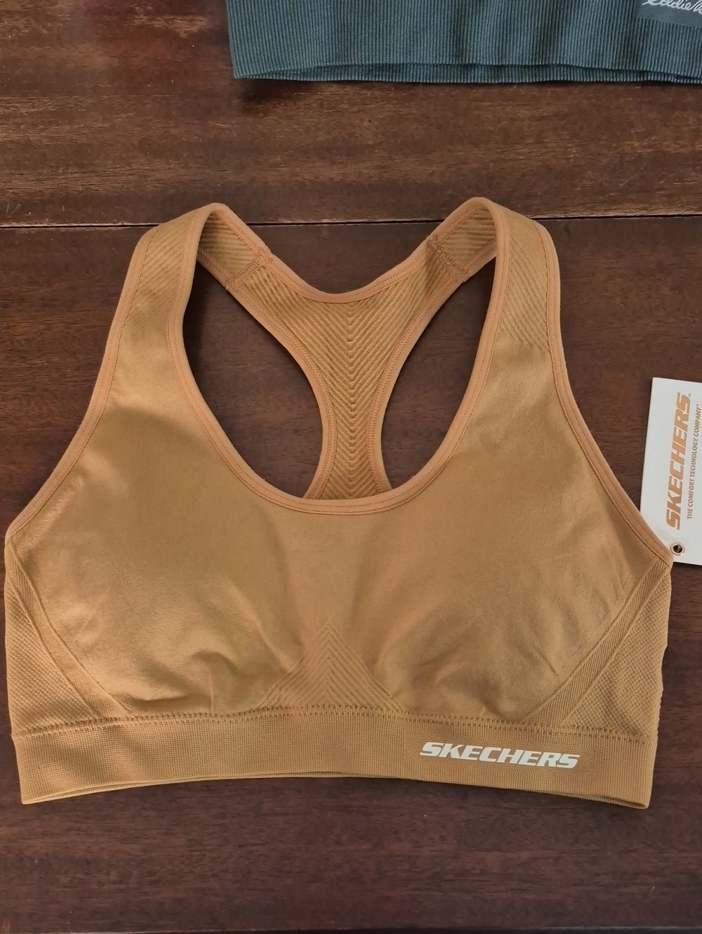 Skechers Seamless Racerback Sports Bra in Camel Brown